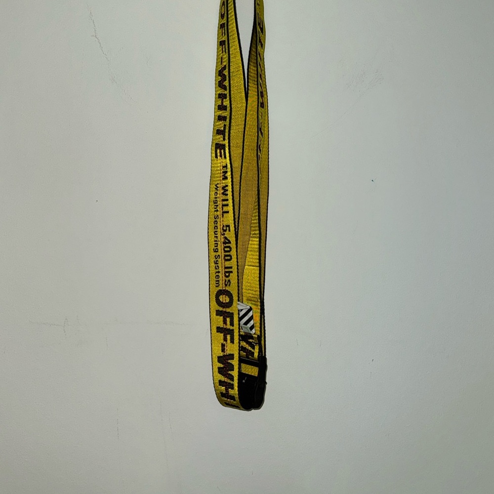 Off-White industrial belt